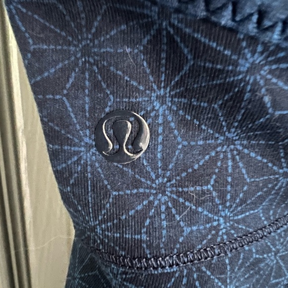 Lululemon tank top - Picture 3 of 3